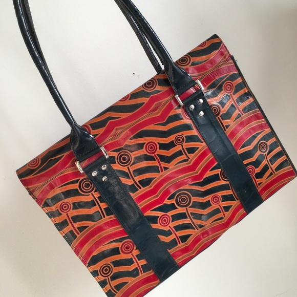 Boho patterned large leather shoulder bag. - Picture 2 of 6